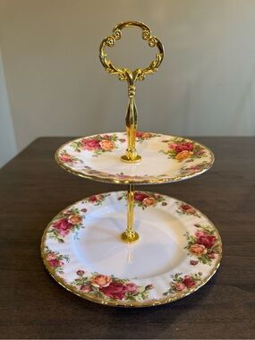 Royal Albert Old Country Roses England 2-Tier Dessert Cake Stand